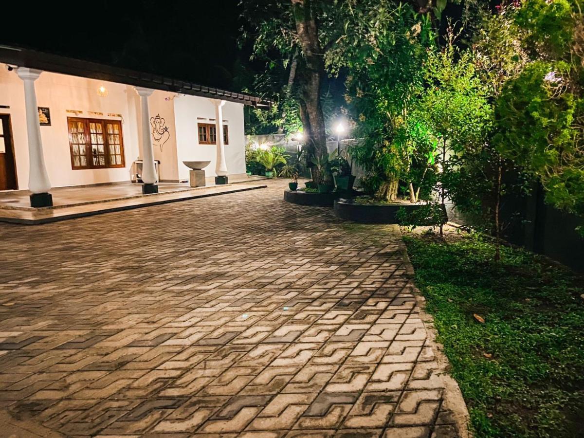 The Village Home Dikwella Kültér fotó