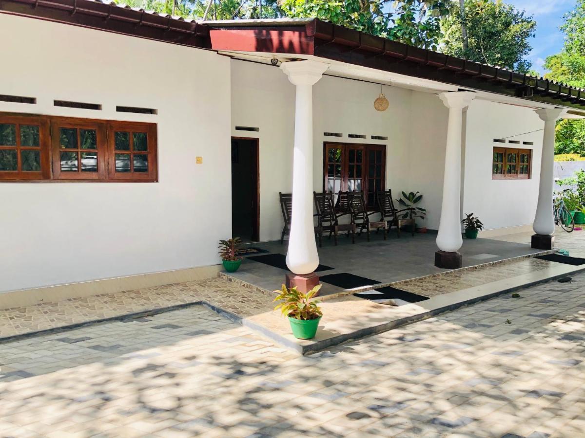 The Village Home Dikwella Kültér fotó